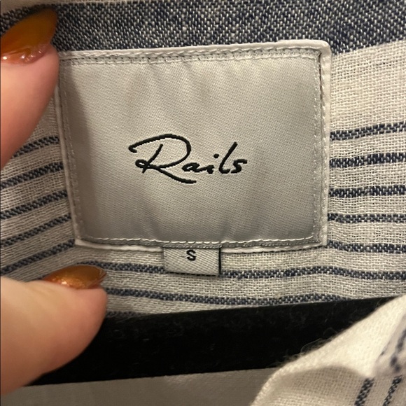 Rails Payton Short Sleeve Top Linen Blend Dresden Stripe Button Down Size Small - Picture 5 of 10